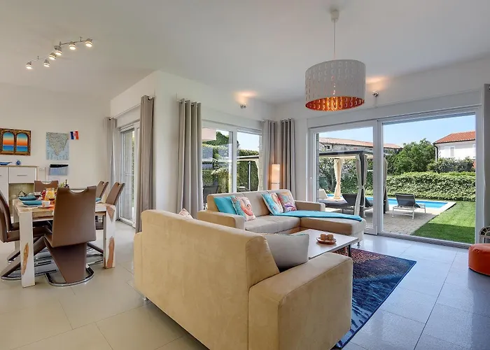 Sky Dream Villa *
